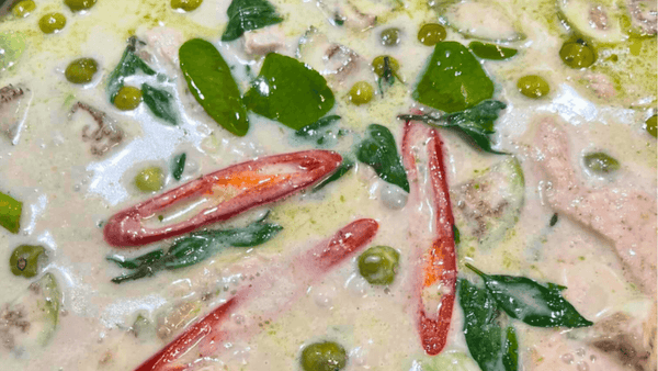 Khaeng Kiao Wan - das grüne Curry Thailands! - Yak Thai