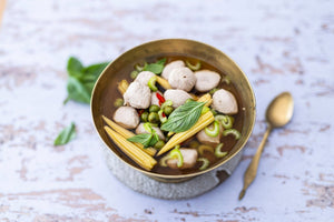 Gaeng Pa Look Chin – Jungle Curry mit Rindfleischbällchen - Yak Thai