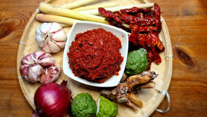 Selbstgemachte Rote Thai-Currypaste – Die Seele des Thai-Currys - Yak Thai