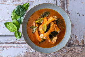 Südthailändisches Curry mit Spareribs - Gaeng Khua Prik Si Khrong Moo - Yak Thai