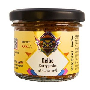 gelbe currypaste im glas